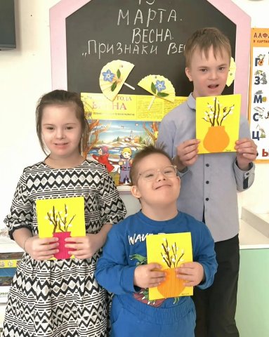 Весна в «Ладушках» и «Теремке»: первые открытия, творчество и зелёный урожай!