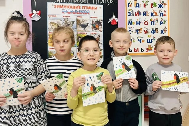 Удивительный мир зимующих птиц