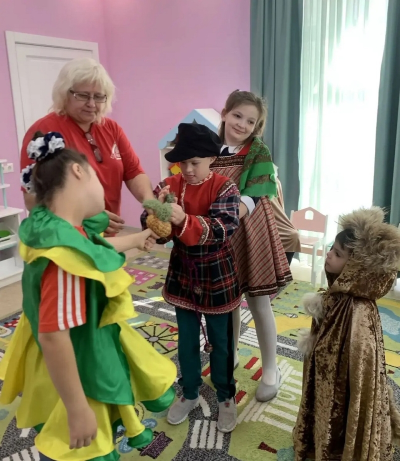 Осенний праздник со «Школой ремёсел»