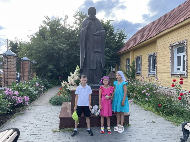 Под покровом святого Пантелеймона