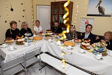 Социальному центру "Надежда" 14 лет