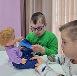 Учимся одеваться: важный шаг к социализации и самостоятельности