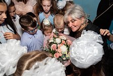Социальному центру "Надежда" 14 лет