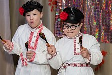Социальному центру "Надежда" 14 лет