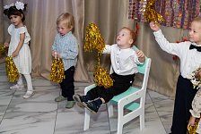 Социальному центру "Надежда" 14 лет