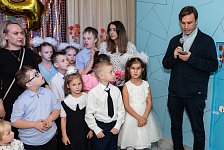 Социальному центру "Надежда" 14 лет
