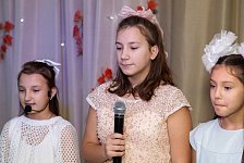 Социальному центру "Надежда" 14 лет