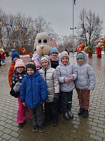 Масленица  прощай, на тот год приезжай!