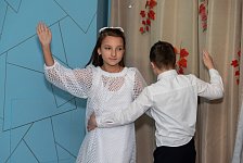 Социальному центру "Надежда" 14 лет