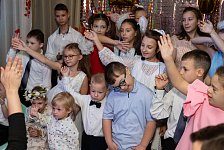Социальному центру "Надежда" 14 лет