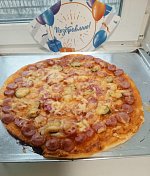 Веселый День Рождения в Социальном центре "Надежда": воспитаннице Катюше исполнилось 9 лет