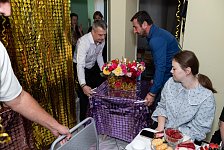 Социальному центру "Надежда" 14 лет