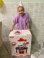 Веселый День Рождения в Социальном центре "Надежда": воспитаннице Катюше исполнилось 9 лет